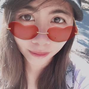 Meet your Posher, Poly